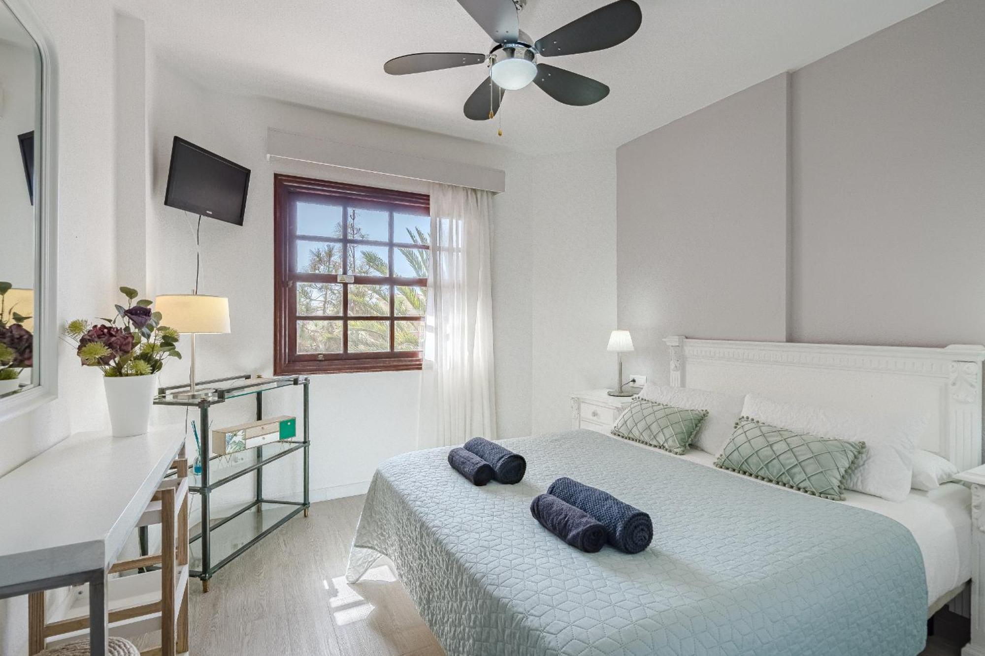 Albatros Golf Del Sur Apartment 圣米格尔德阿沃纳 外观 照片